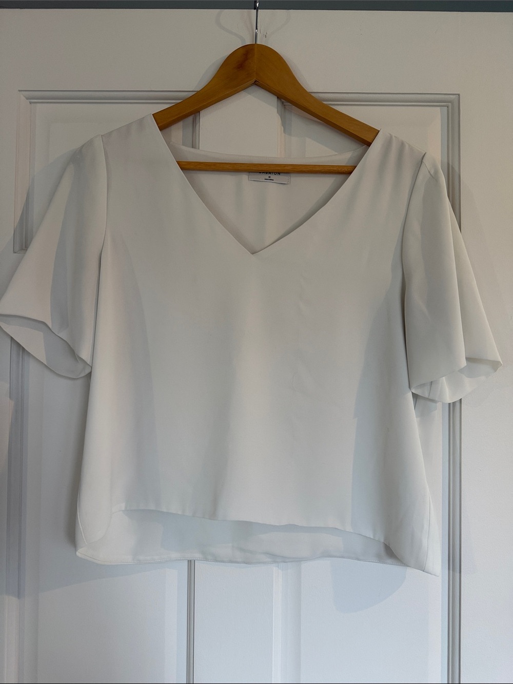 Babaton White V-Neck Flutter Sleeve Blouse